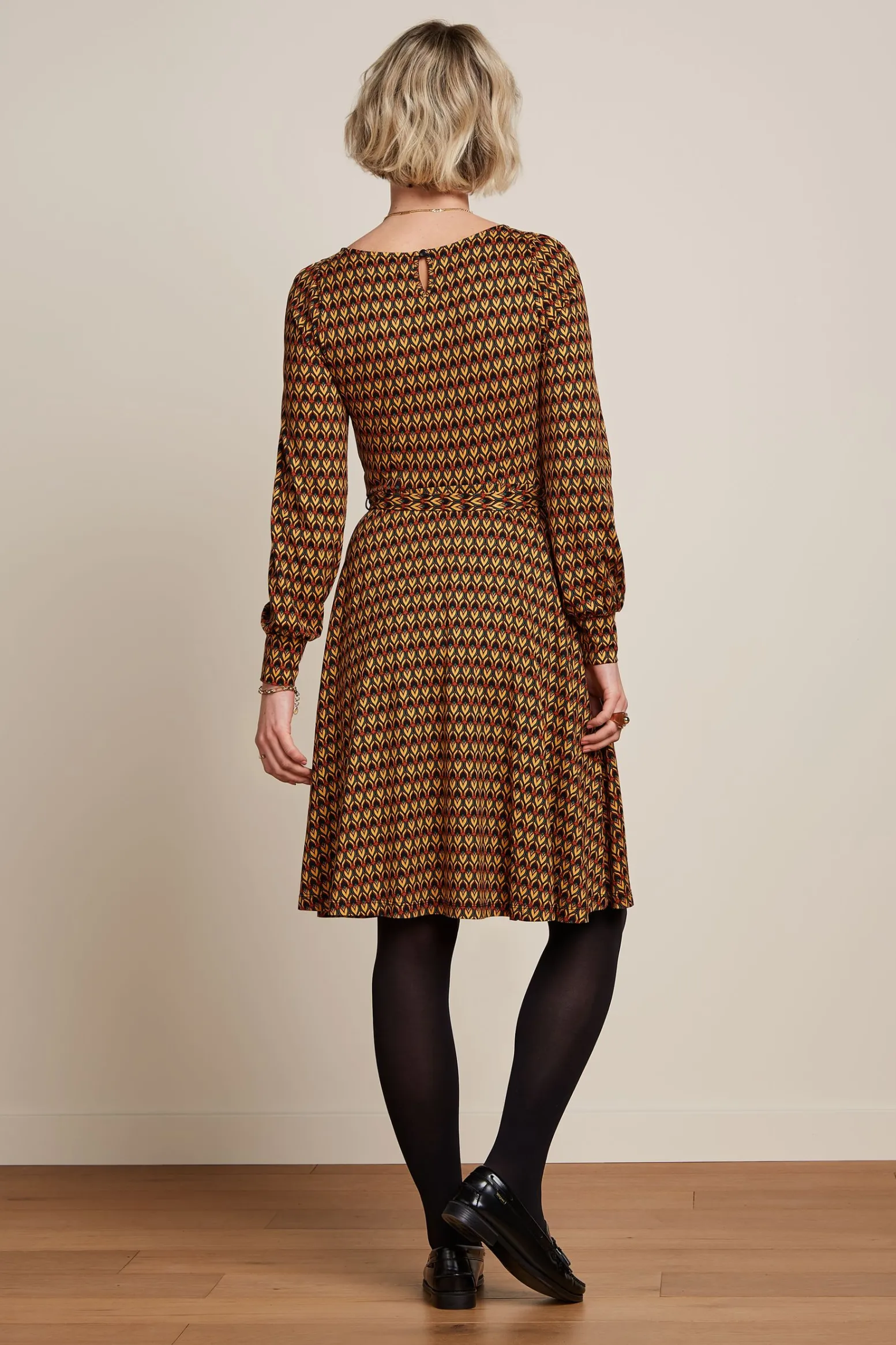 King Louie Jurken|Betty Bellsleeve Dress Dandy Black