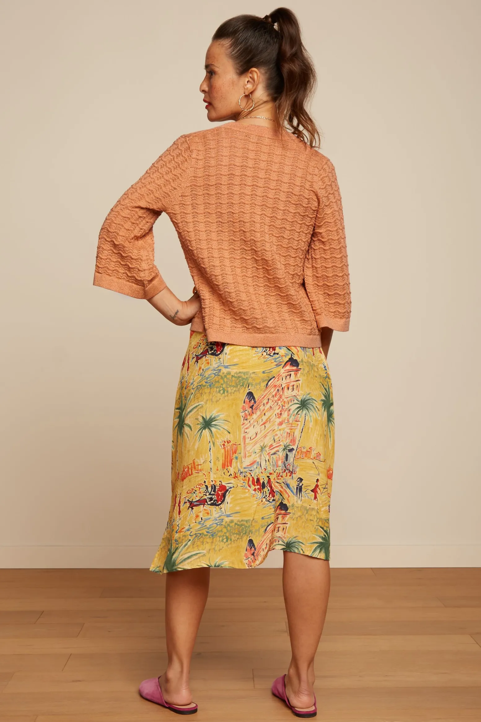 King Louie Vesten|Emily Cardi Palette Mock Orange