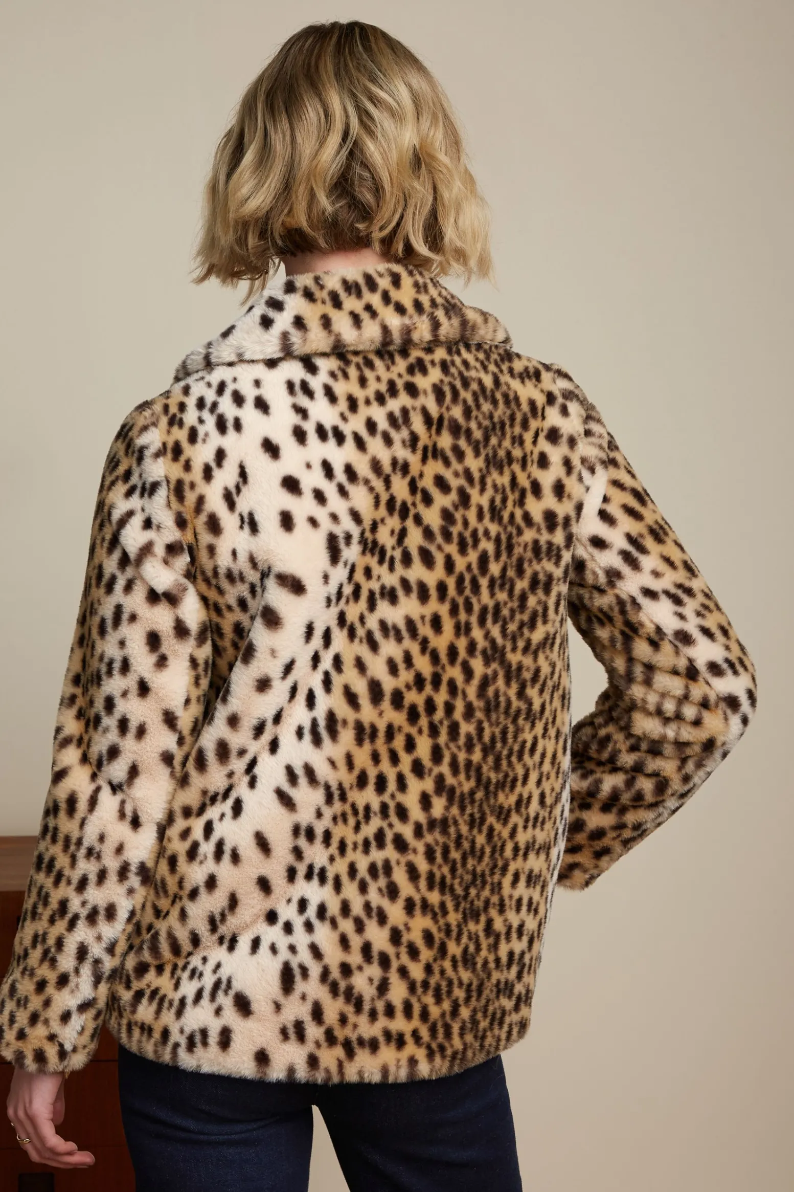 King Louie Jassen & Blazers|Patti Coat Midi Cheetah Fur Ivory